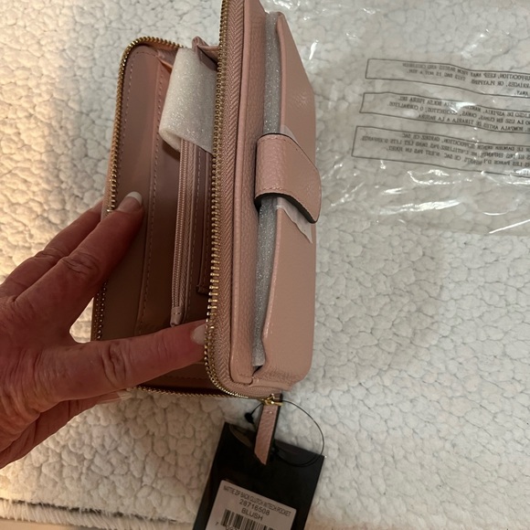💞💞NANETTE LEPORE Nattie Zip Back Clutch w/Tech Pocket-Blush NWT/packaging - Picture 9 of 11